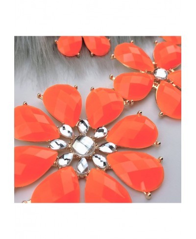 Shiny Flower Statement Collar Necklace with Earrings $15.96 Collars