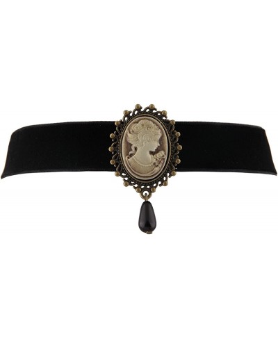 Fashion Retro Black Victorian Cameo Pearl Bead Velvet Choker Necklace $12.28 Collars