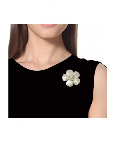 Bijoux de Ja Mother of Pearl and White Pollen Shell Pearl Flower Brooch Pin $20.97 Brooches & Pins